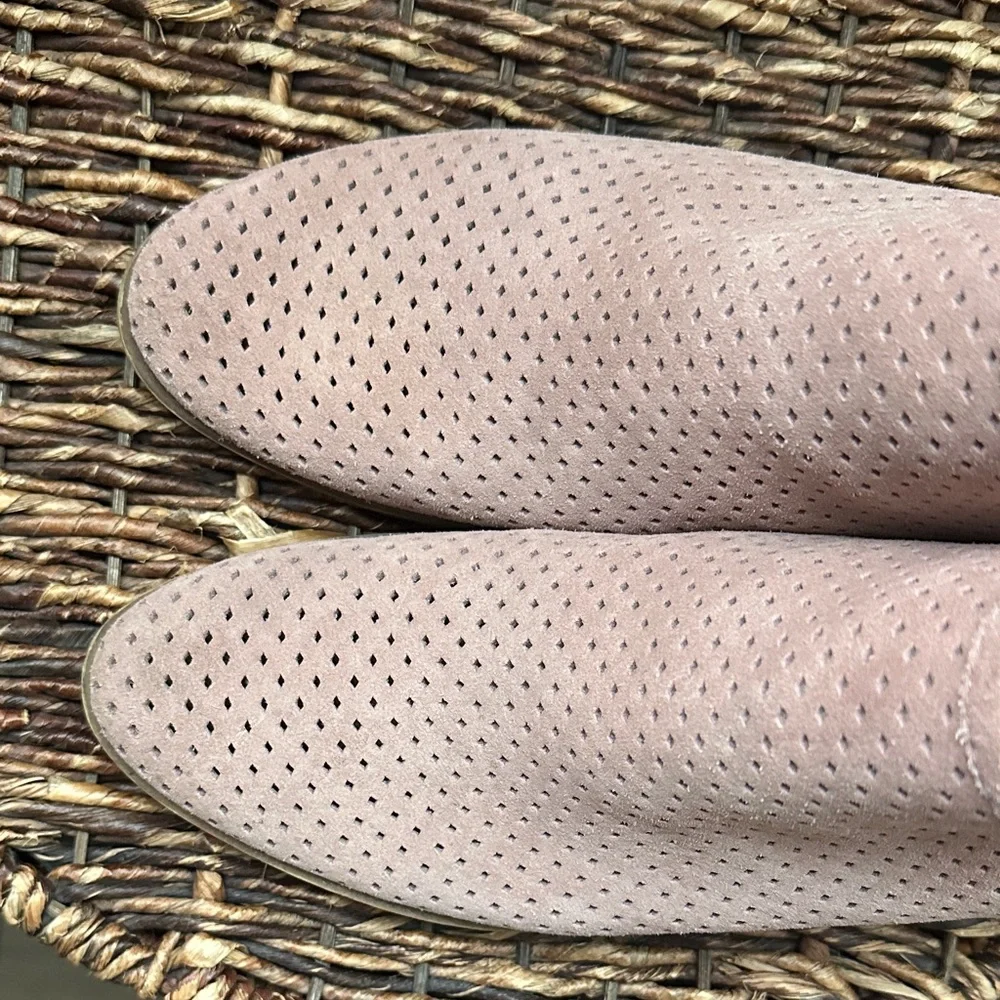 Lucky Brand Blush Perforated Ankle Booties - Picture 4 of 5